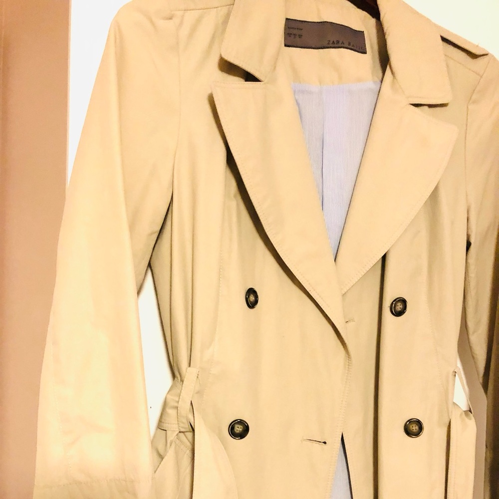 Zara lined short trench coat - tan, size M